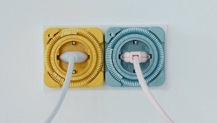 Simuleer eenvoudig aanwezigheid met de wandcontactdoos-timer